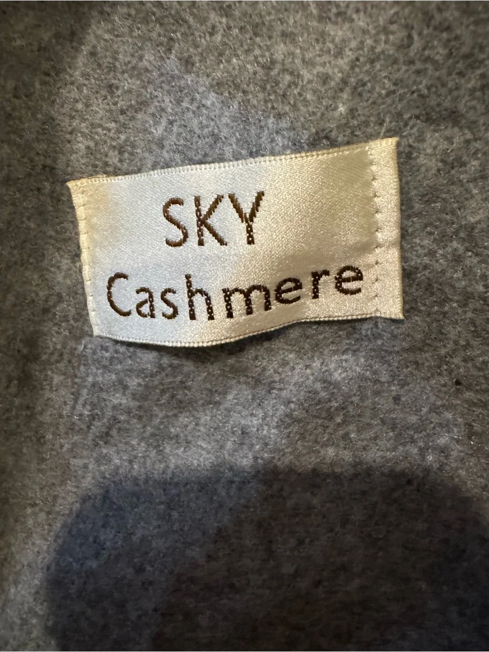 Sky Cashmere Gray Knit Scarf